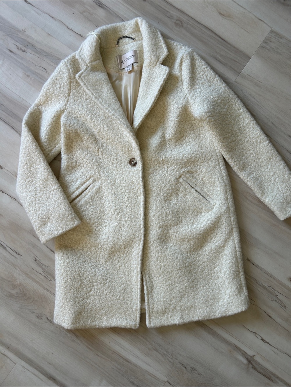 Nanette Lepore Cream Bouclé Single-Button Coat